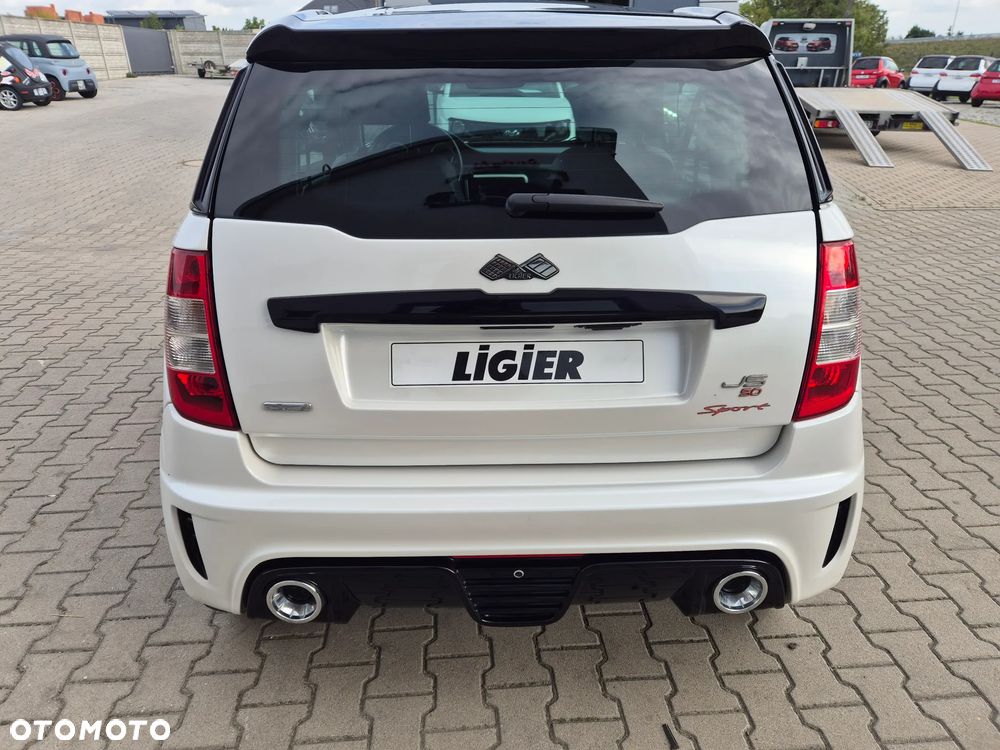 Ligier JS50 - 19