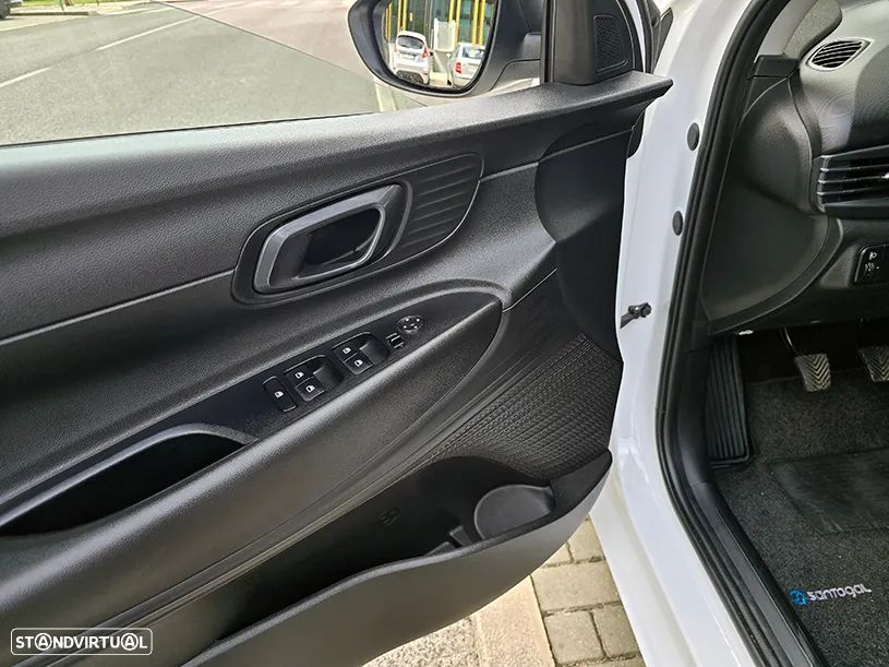 Hyundai i20 1.2 Comfort - 11