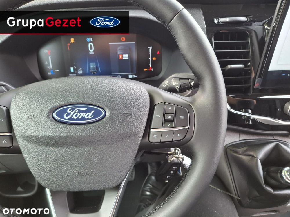 Ford Transit - 15