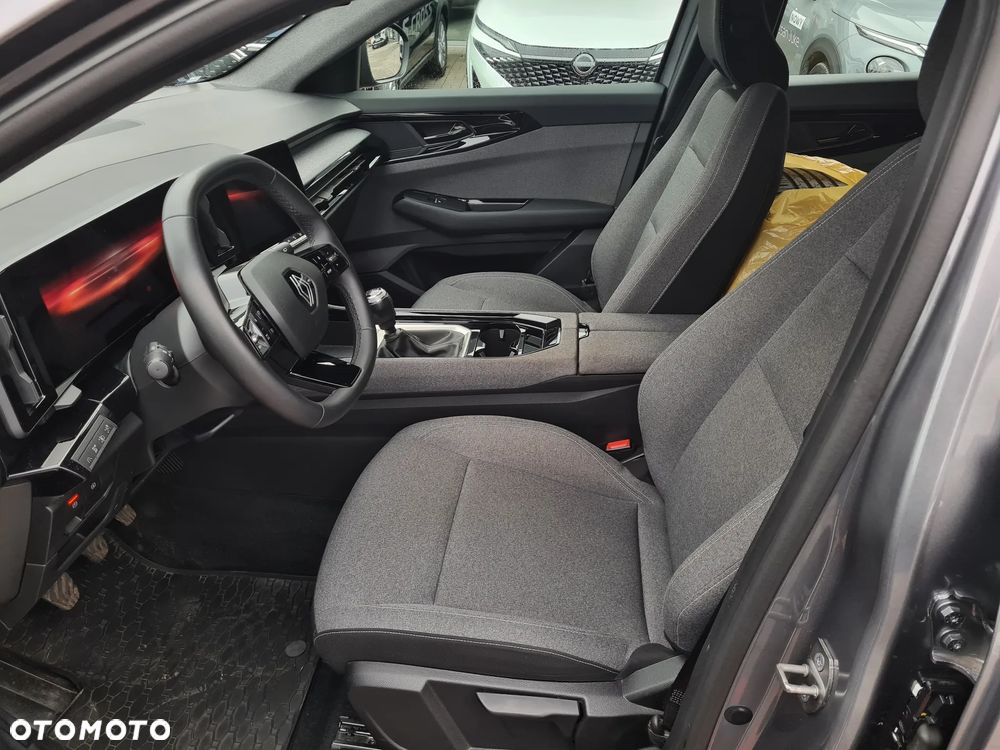 Renault Austral 1.3 TCe mHEV Equilibre - 7