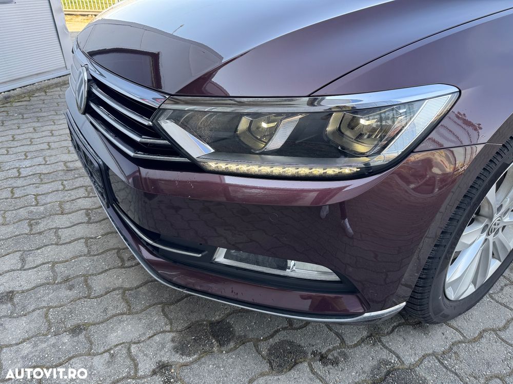Volkswagen Passat 2.0 TDI DSG Highline - 34