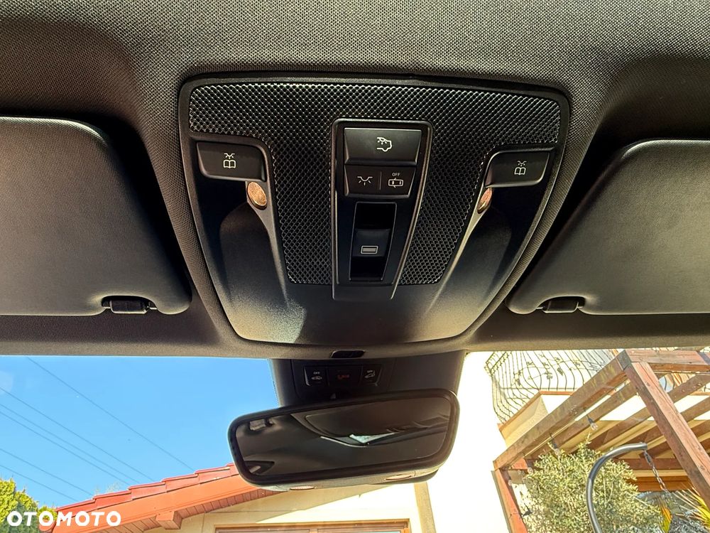 Mercedes-Benz GLA 220 4-Matic AMG Line - 21