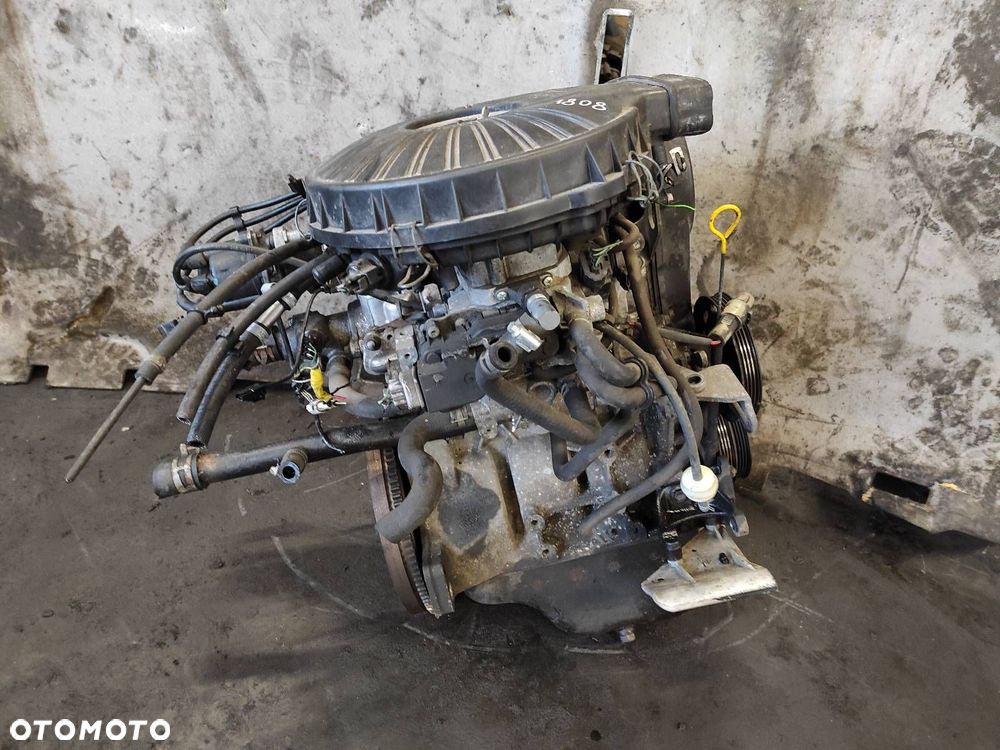 SILNIK BENZYNOWY MONOWTRYSK SWIFT III 1.0 6V G10A - 2