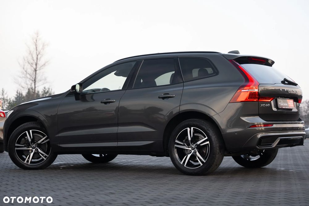 Volvo XC 60 B4 D AWD Ultimate Dark - 13