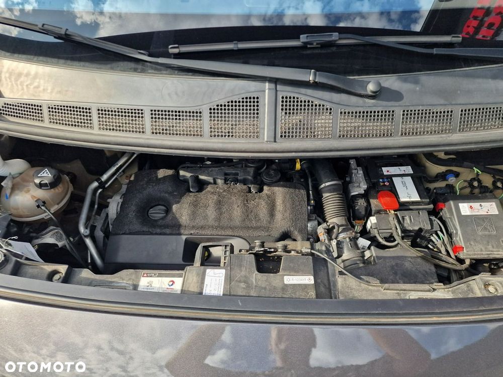 Peugeot Traveller L2 2.0 EAT8 Active - 38