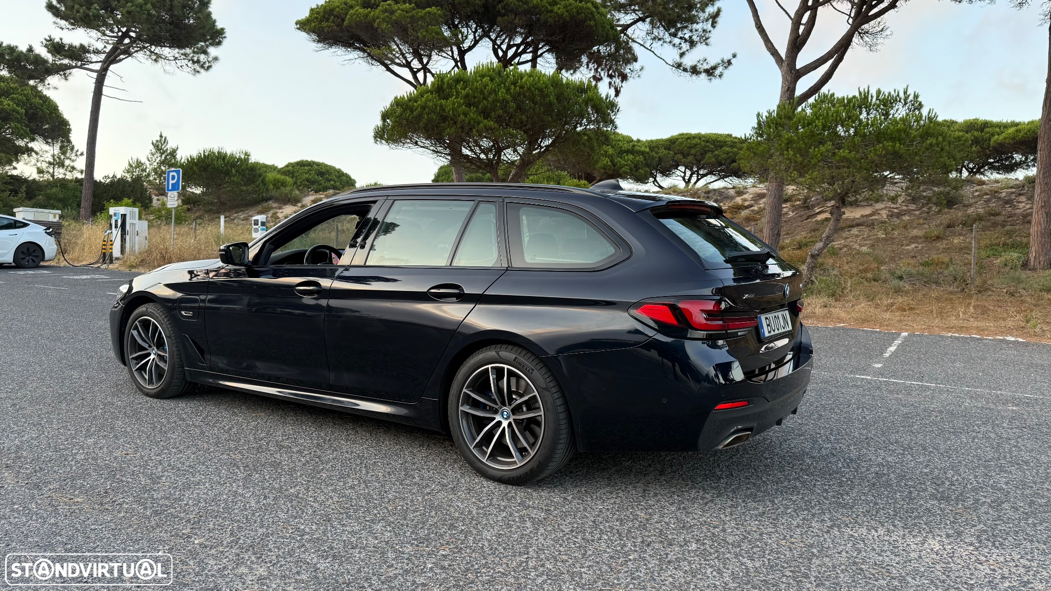BMW 530 e Pack Desportivo M - 6