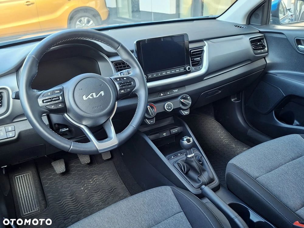 Kia Stonic 1.2 M - 12