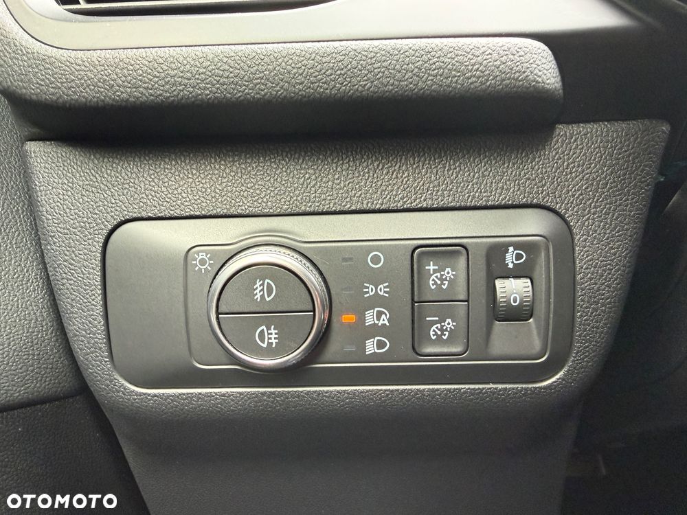 Ford Kuga 2.0 EcoBlue Hybrid ST-LINE X - 23