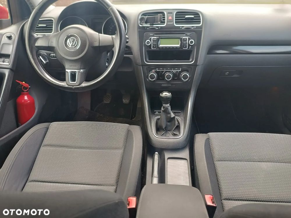 Volkswagen Golf 1.6 Comfortline - 8