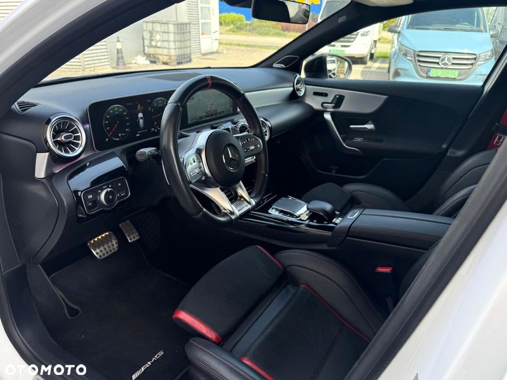 Mercedes-Benz Klasa A 35 AMG 4-Matic 7G-DCT - 6