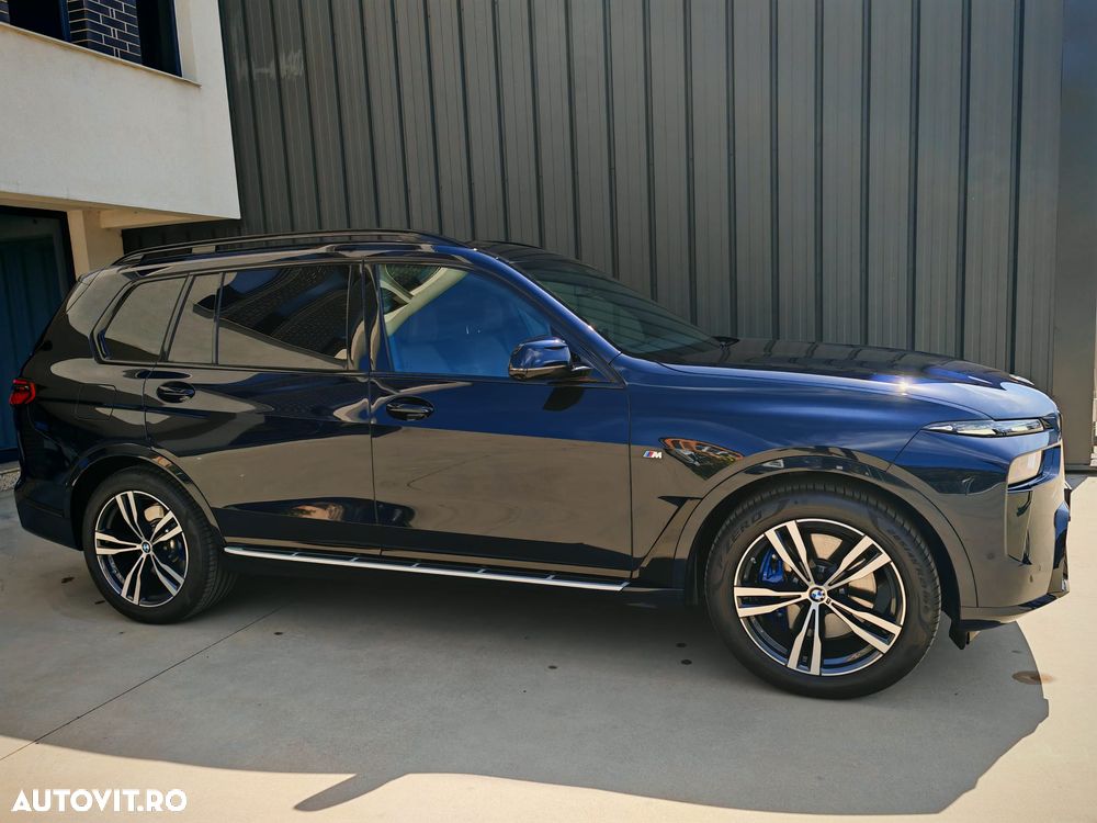BMW X7 xDrive40i AT MHEV - 11
