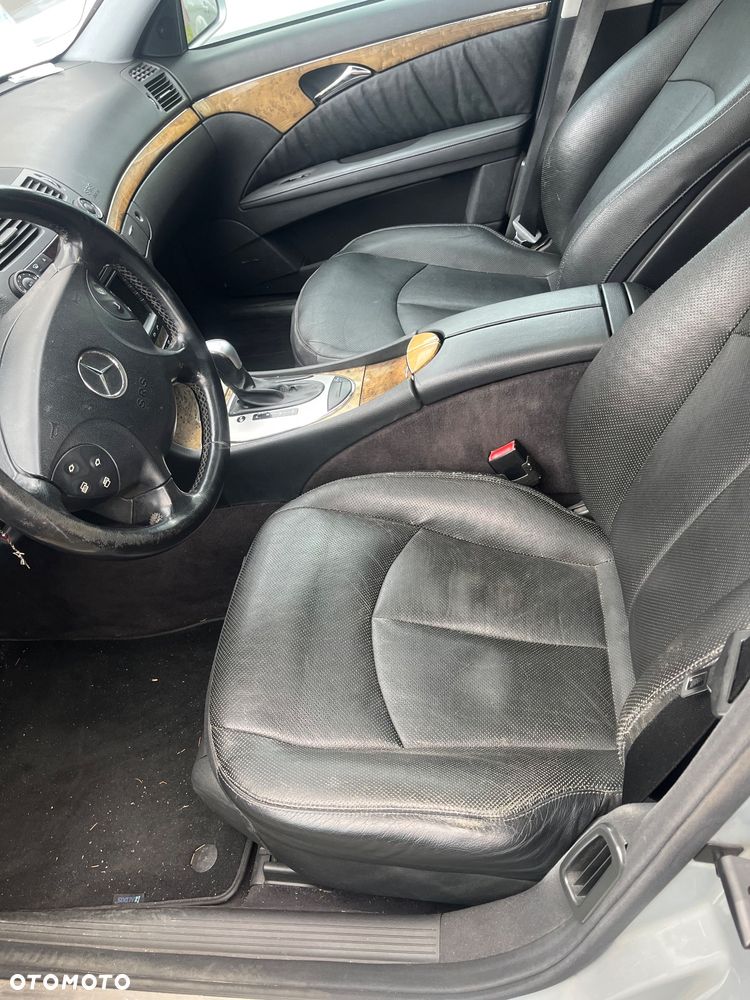 Mercedes-Benz Klasa E 350 4-Matic Avantgarde - 13