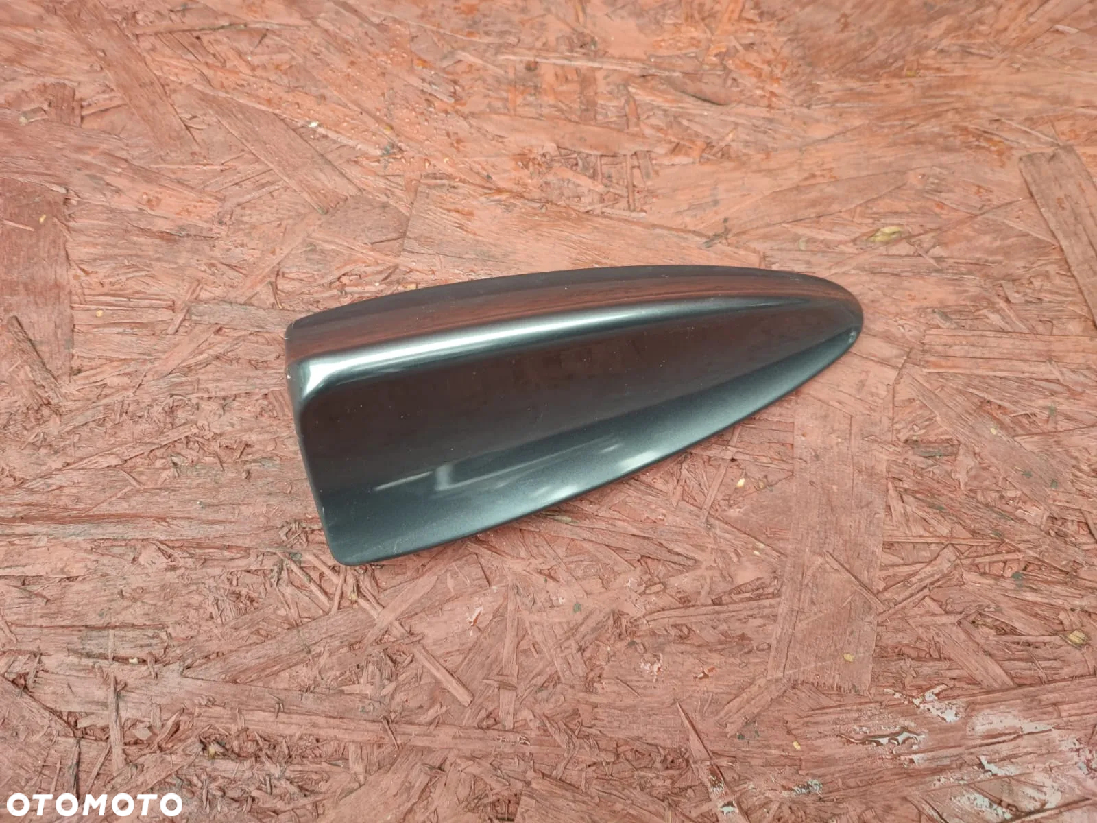 BMW E60 / E60 LCI / E61 / E61 LCI / E65 / E66. ORYGINALNA ANTENA DACHOWA / ANTENA RADIA (REKIN) +  MODUŁ RADIA O NR: 6 957 345 / 6 913 288 / 0 306 034 / 0 399 273 OEM. SPRAWNA W 100%. - 2