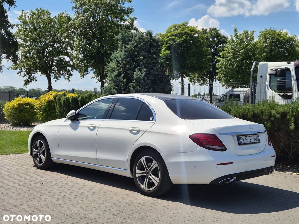Mercedes-Benz Klasa E 200 d 9G-TRONIC - 1