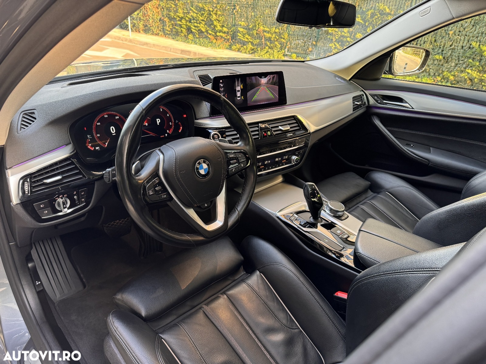BMW Seria 5 520d AT - 11
