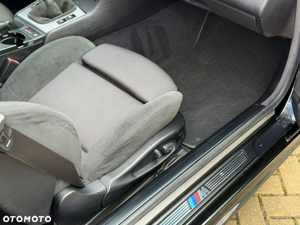 BMW Seria 3 330 Ci Edition Sport - 10
