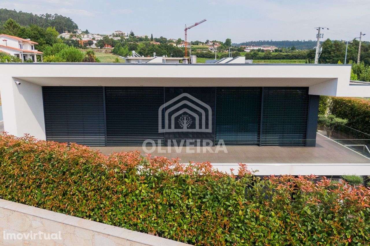 Moradia Térrea de Luxo em Barcelos - Grande imagem: 3/54