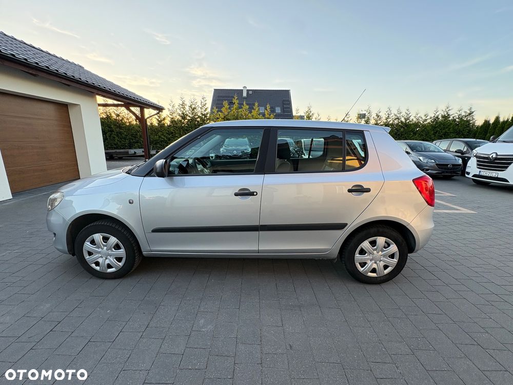 Skoda Fabia 1.2 HTP Ambiente - 5