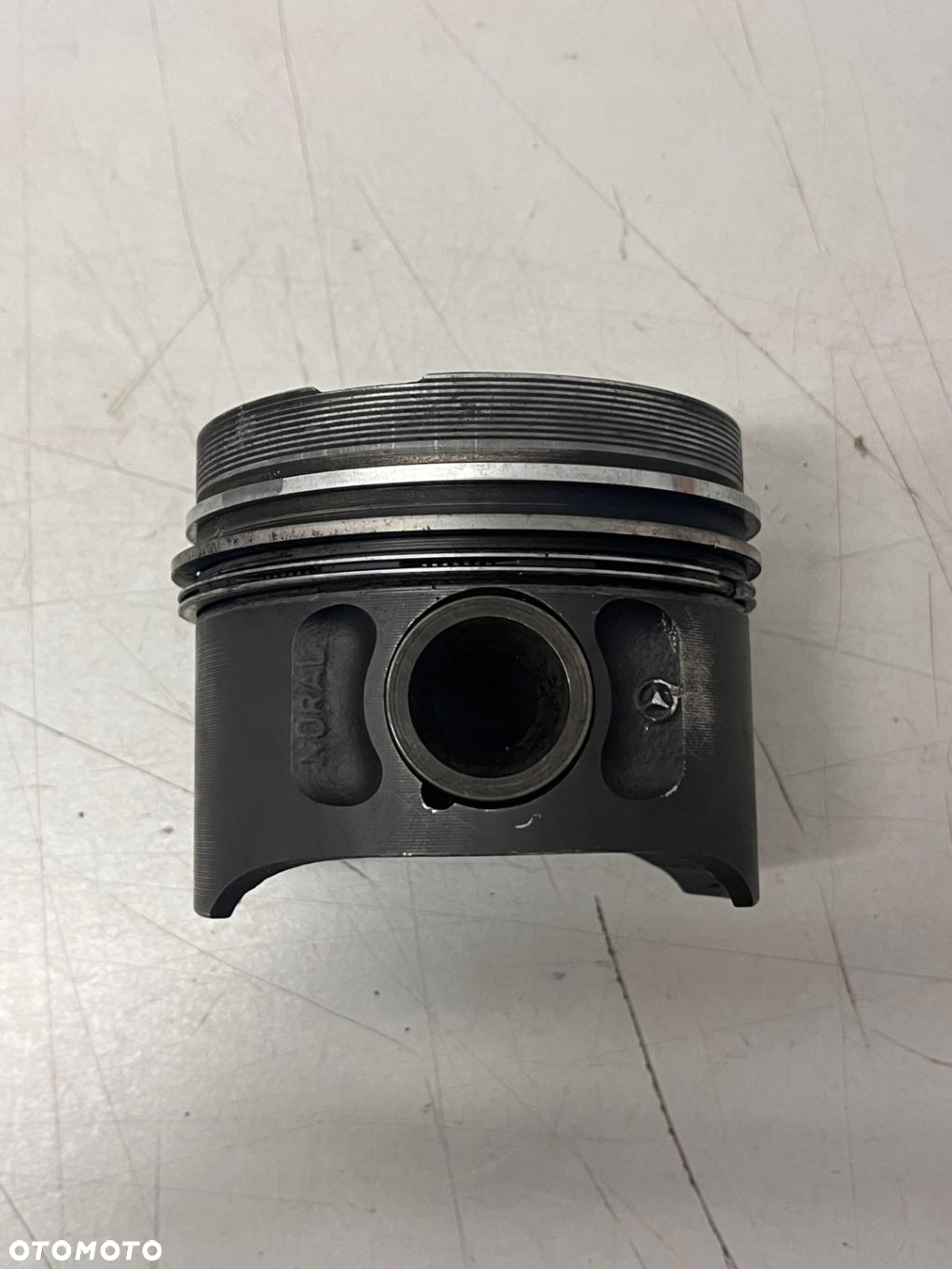 TŁOK MERCEDES T1 KACZKA OM603 OM601 A6030301617 - 4