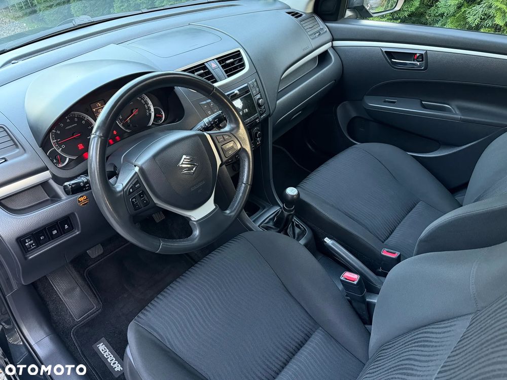 Suzuki Swift 1.2 Premium - 26