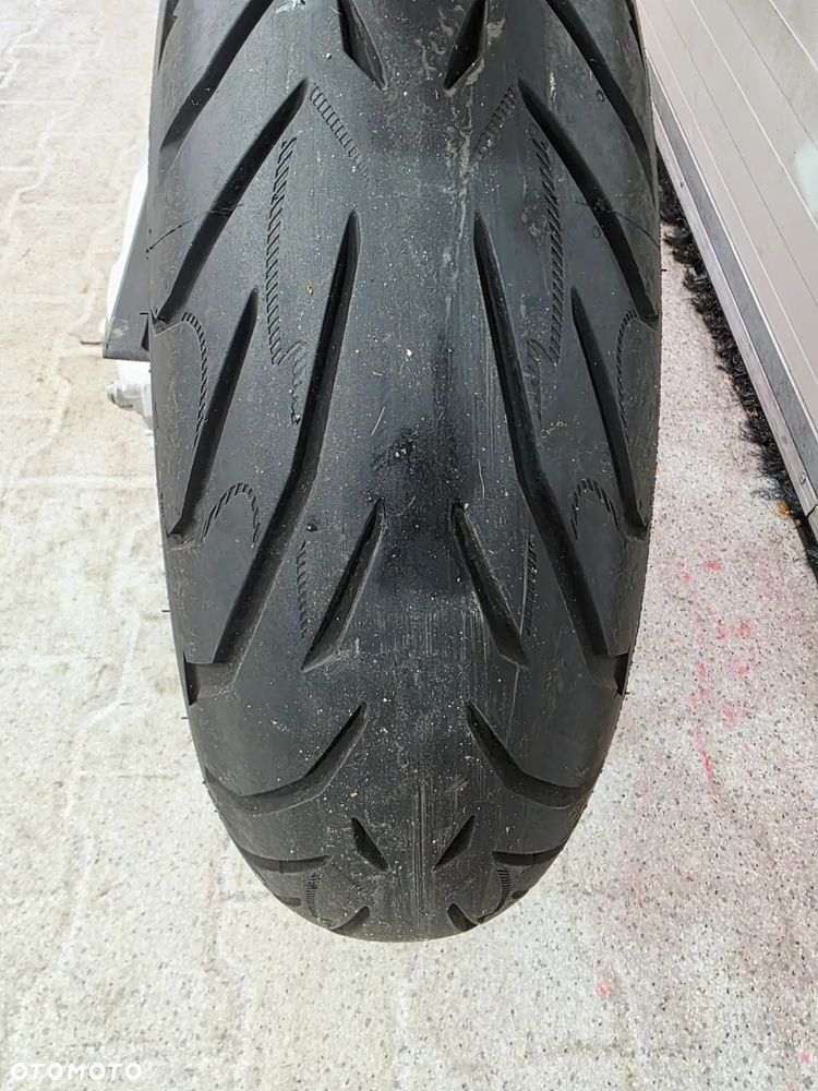 Yamaha MT - 13