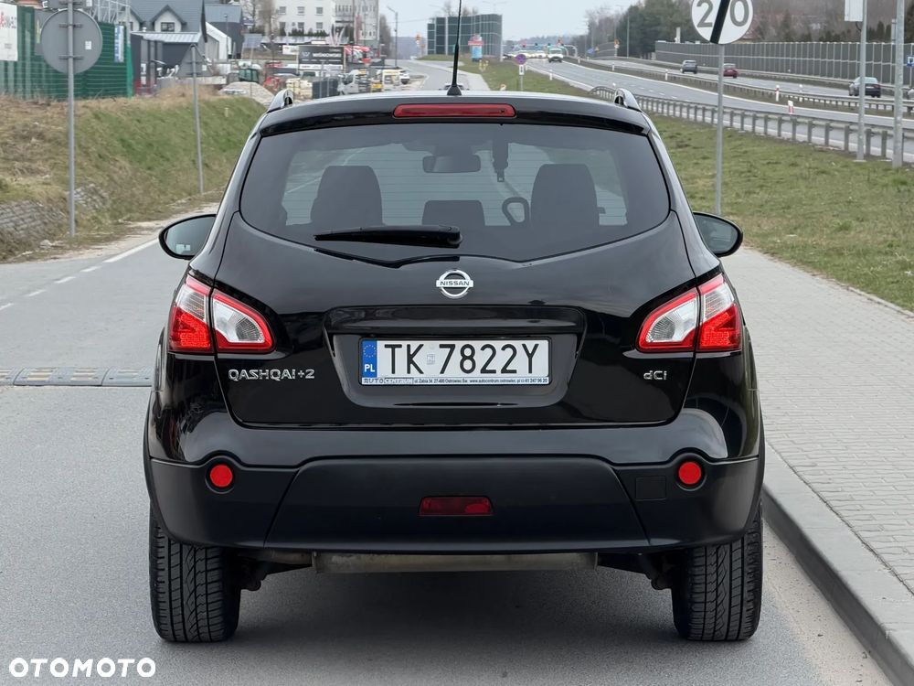 Nissan Qashqai+2 - 20