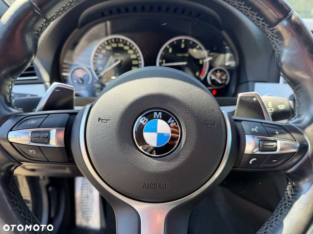 BMW Seria 5 - 17