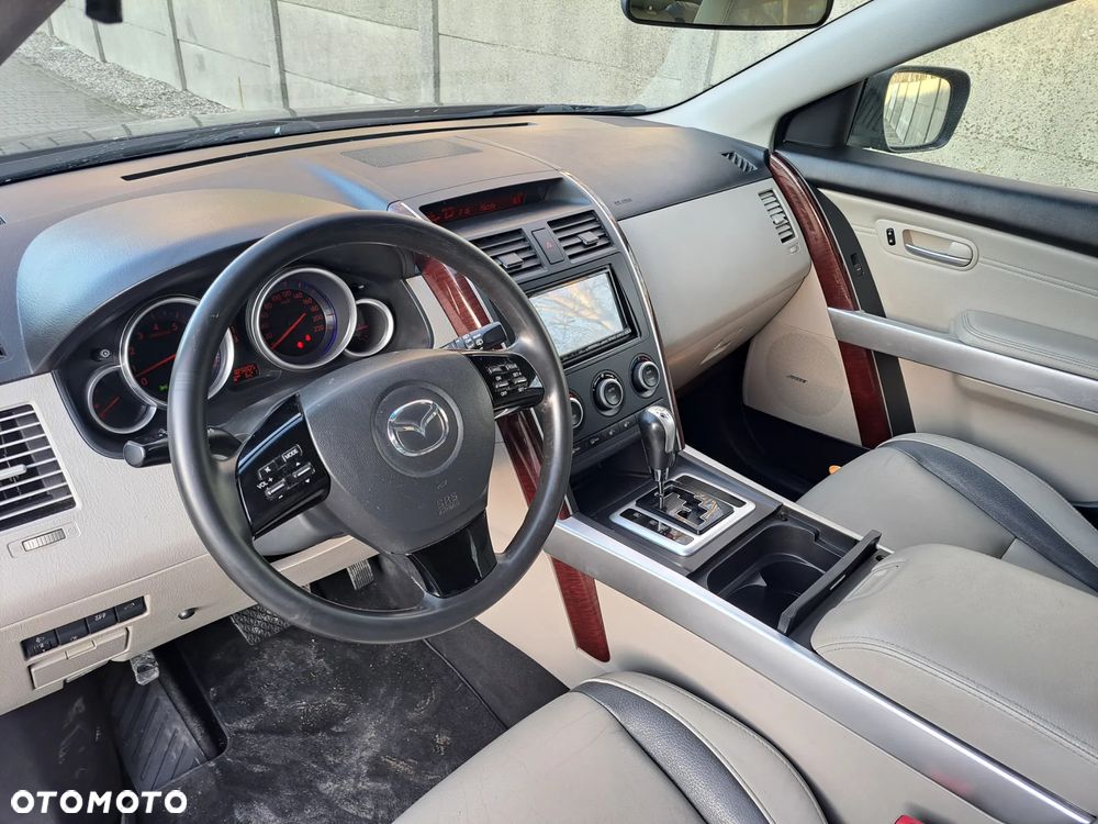 Mazda CX-9 3.7 V6 - 6