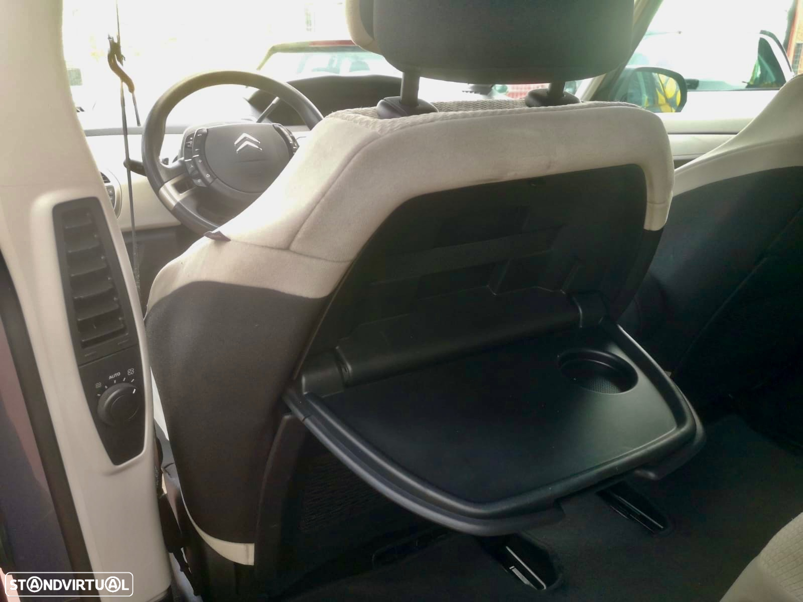 Citroën C4 Grand Picasso 1.6 HDi Exclusive CMP6 - 17
