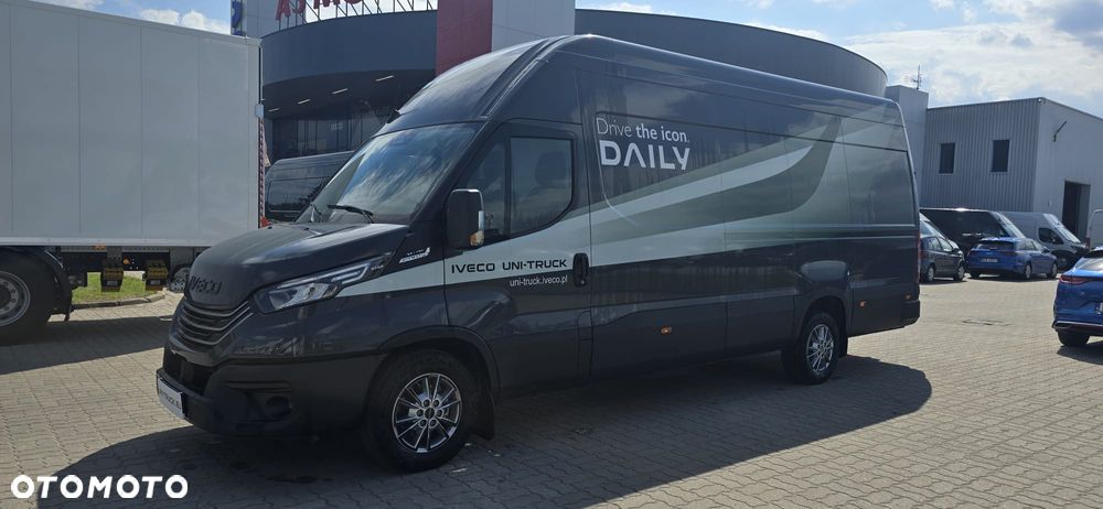 Iveco W CENIE PRZEGLĄDY EKSPOATACYJNE 4 LATA lub 300 000 km !!! - 3