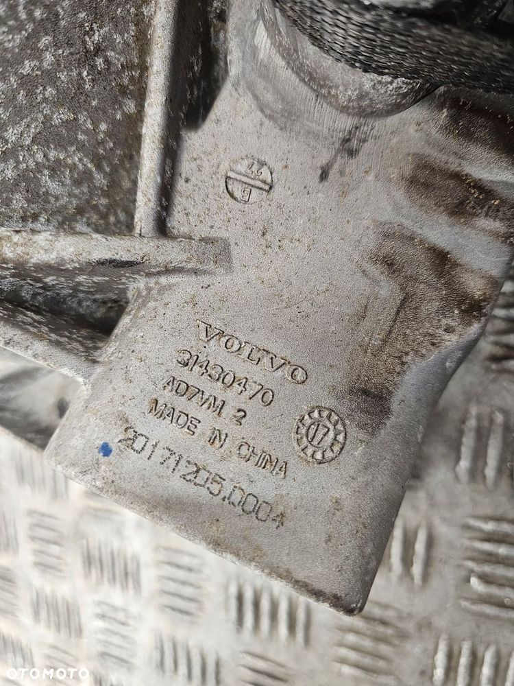 volvo v90 ii łapa poduszka silnika 31430470 - 5
