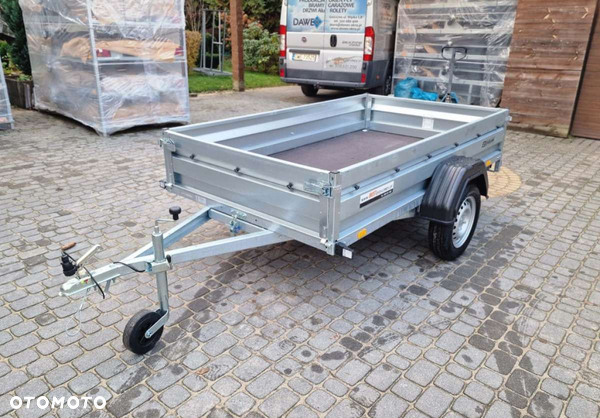 Zaslaw 235SU