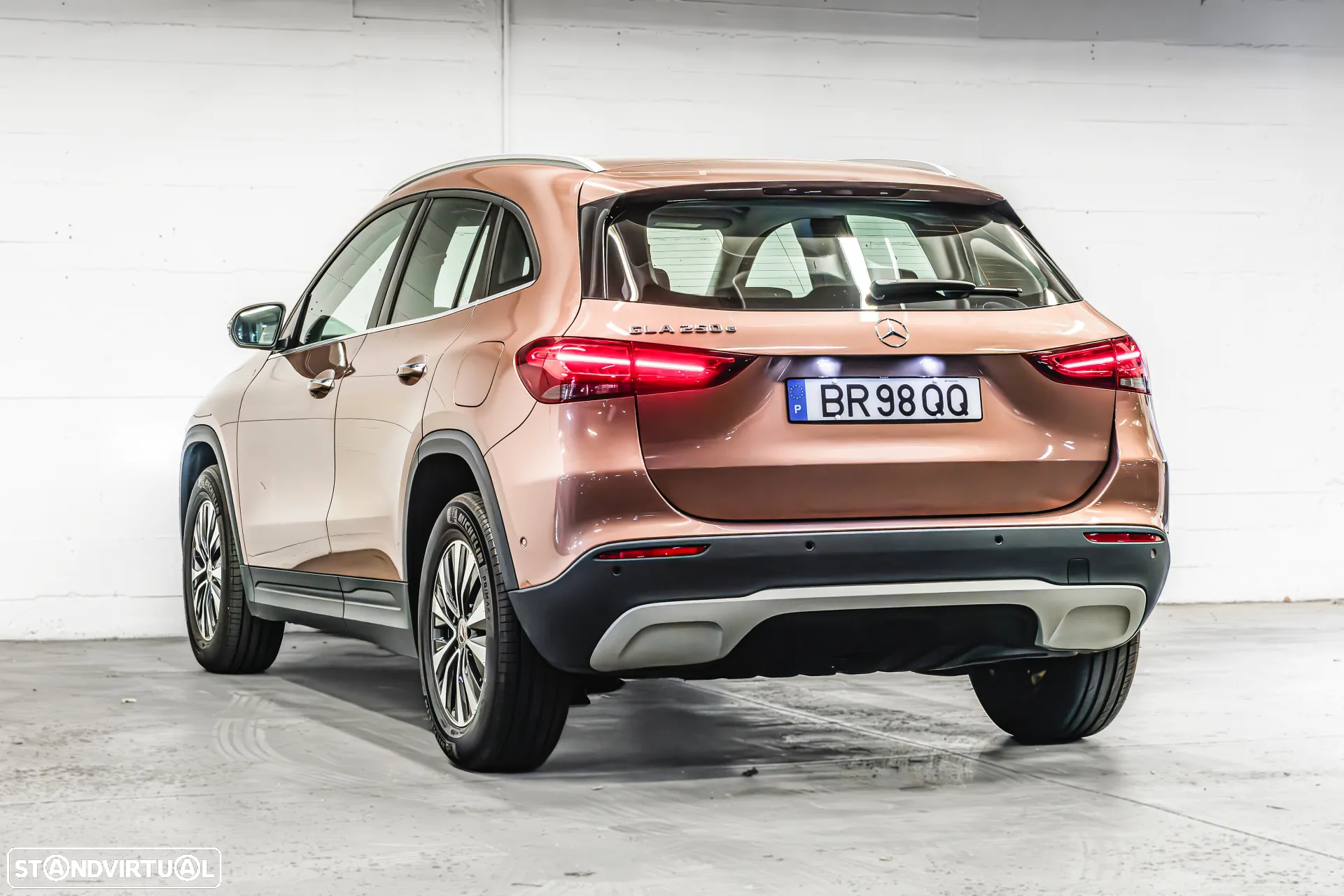 Mercedes-Benz GLA 250 e Style - 4