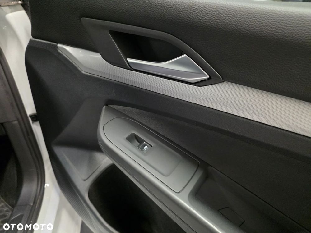 Volkswagen Golf 1.0 TSI - 30