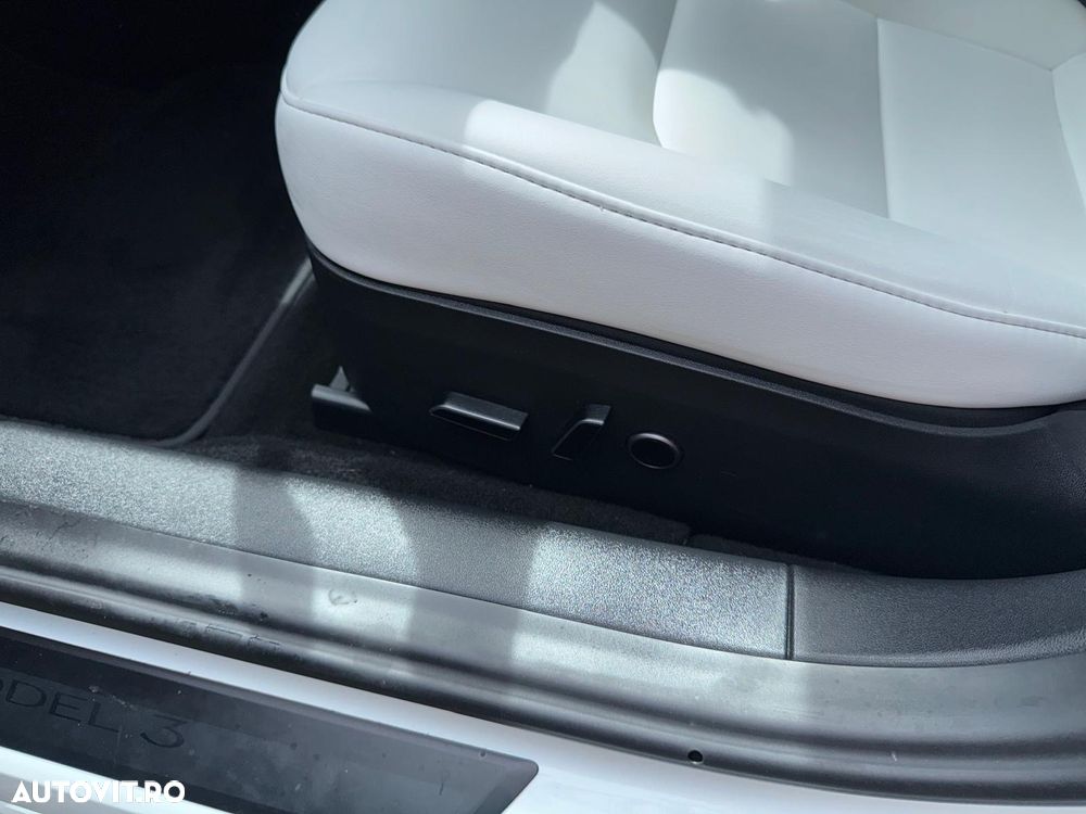 Tesla Model 3 Langstreckenbatterie Allradantrieb Dual Motor Performance - 8