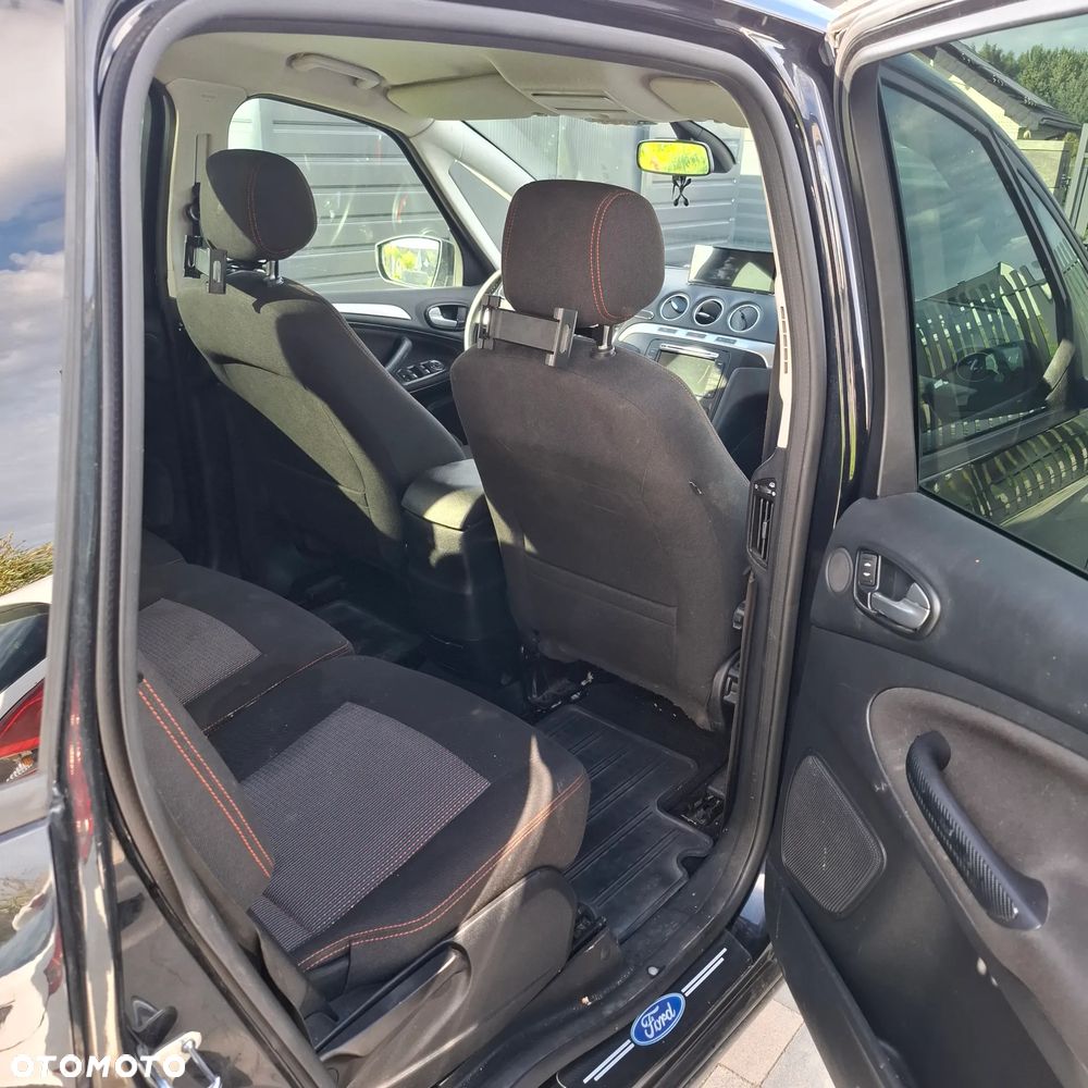 Ford S-Max - 6