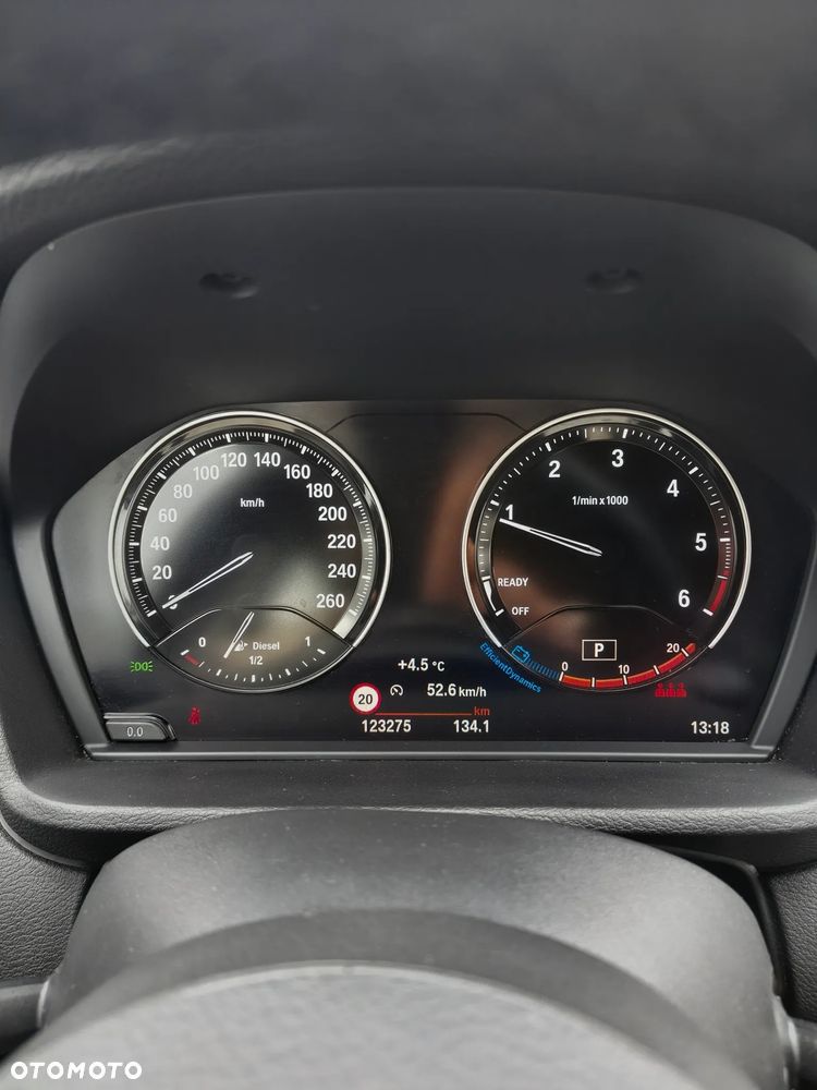 BMW X1 sDrive18d - 12