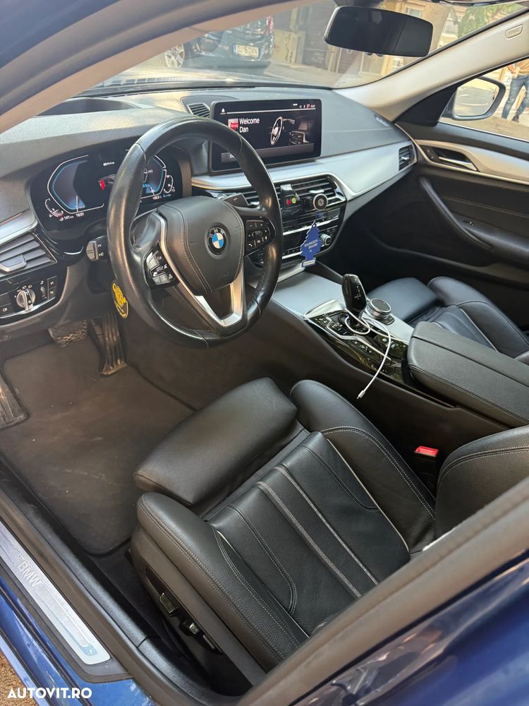 BMW 5 Series 2020 — imagine 12