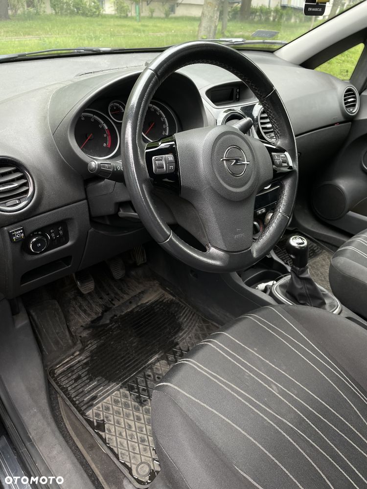 Opel Corsa ver-1-2-16v - 18