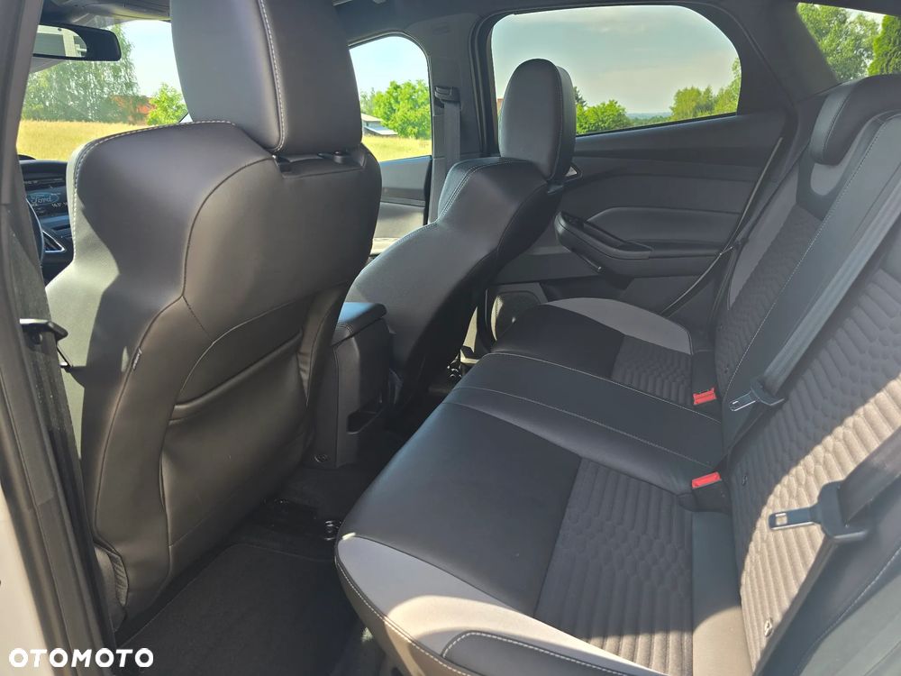 Ford Focus - 20