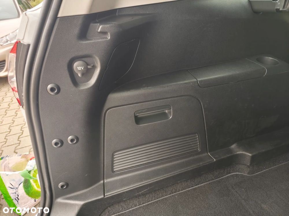 Ford S-Max 2.0 TDCi DPF Titanium X - 37