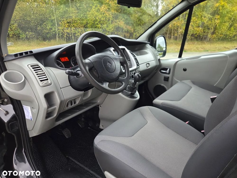 Renault Trafic - 24