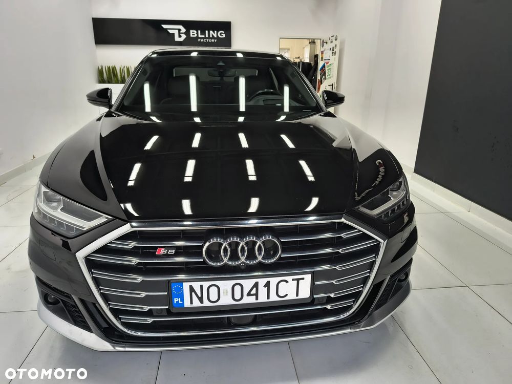 Audi A8 L 55 TFSI quattro tiptronic - 12