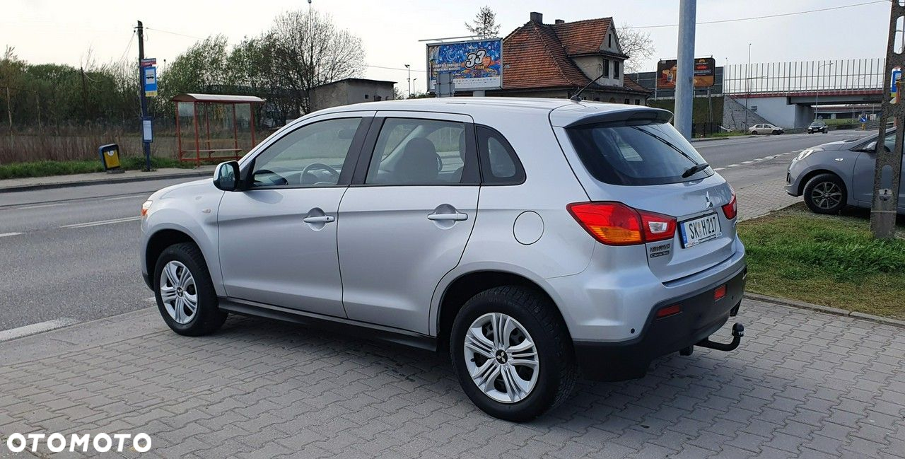 Mitsubishi ASX - 3