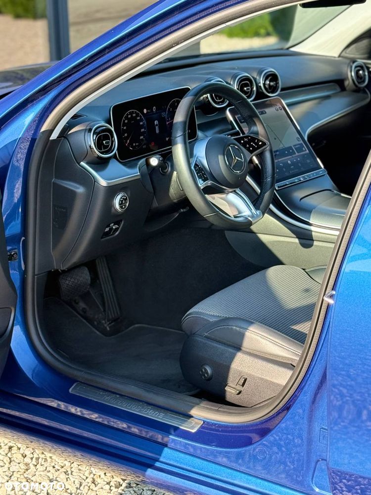 Mercedes-Benz Klasa C 220 d 9G-TRONIC Avantgarde - 11
