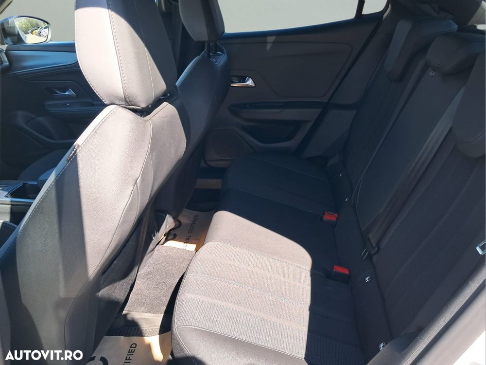 Opel Mokka 1.2 136 e-DCT MHEV GS - 9