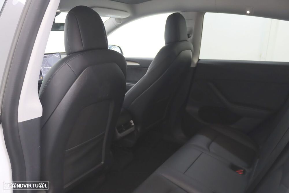 Tesla Model Y Long Range Tração Integral - 11