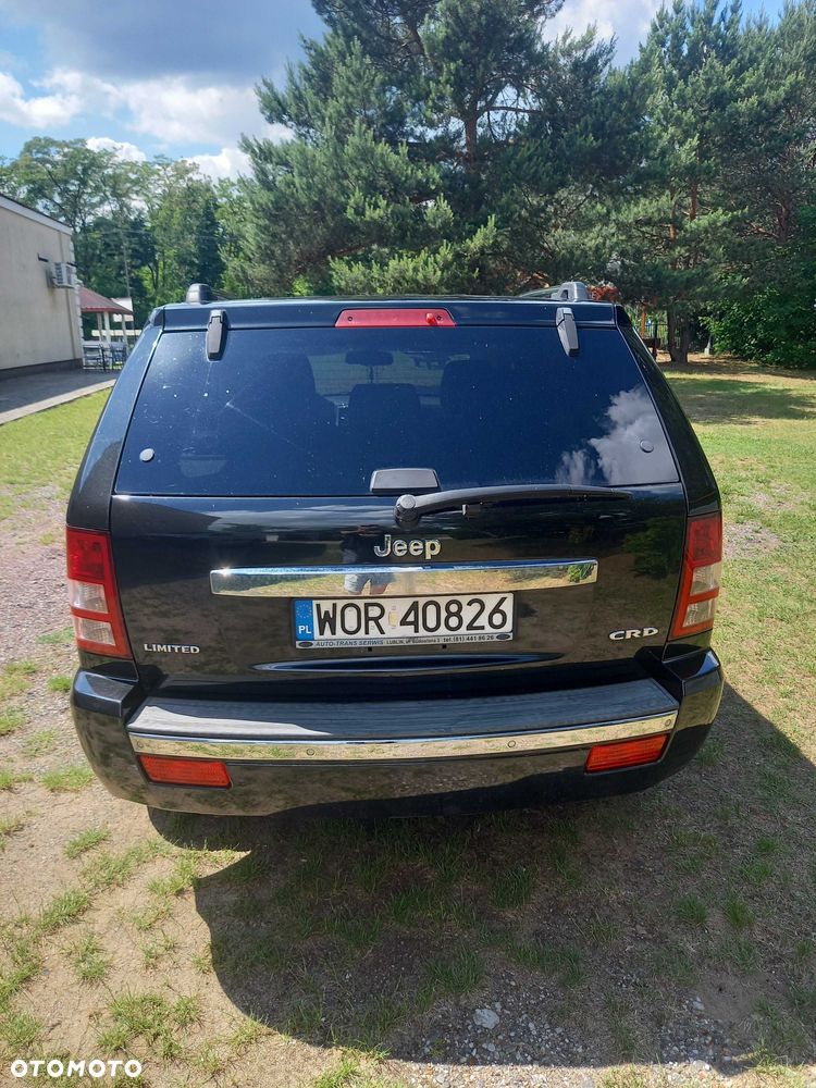 Jeep Cherokee - 4