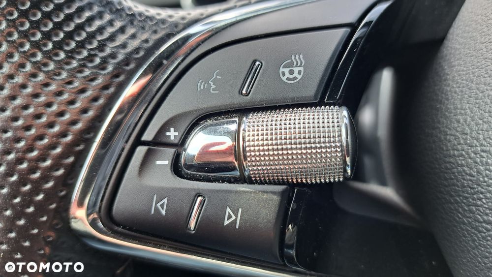 Skoda Superb 2.0 TDI DSG Sportline - 12