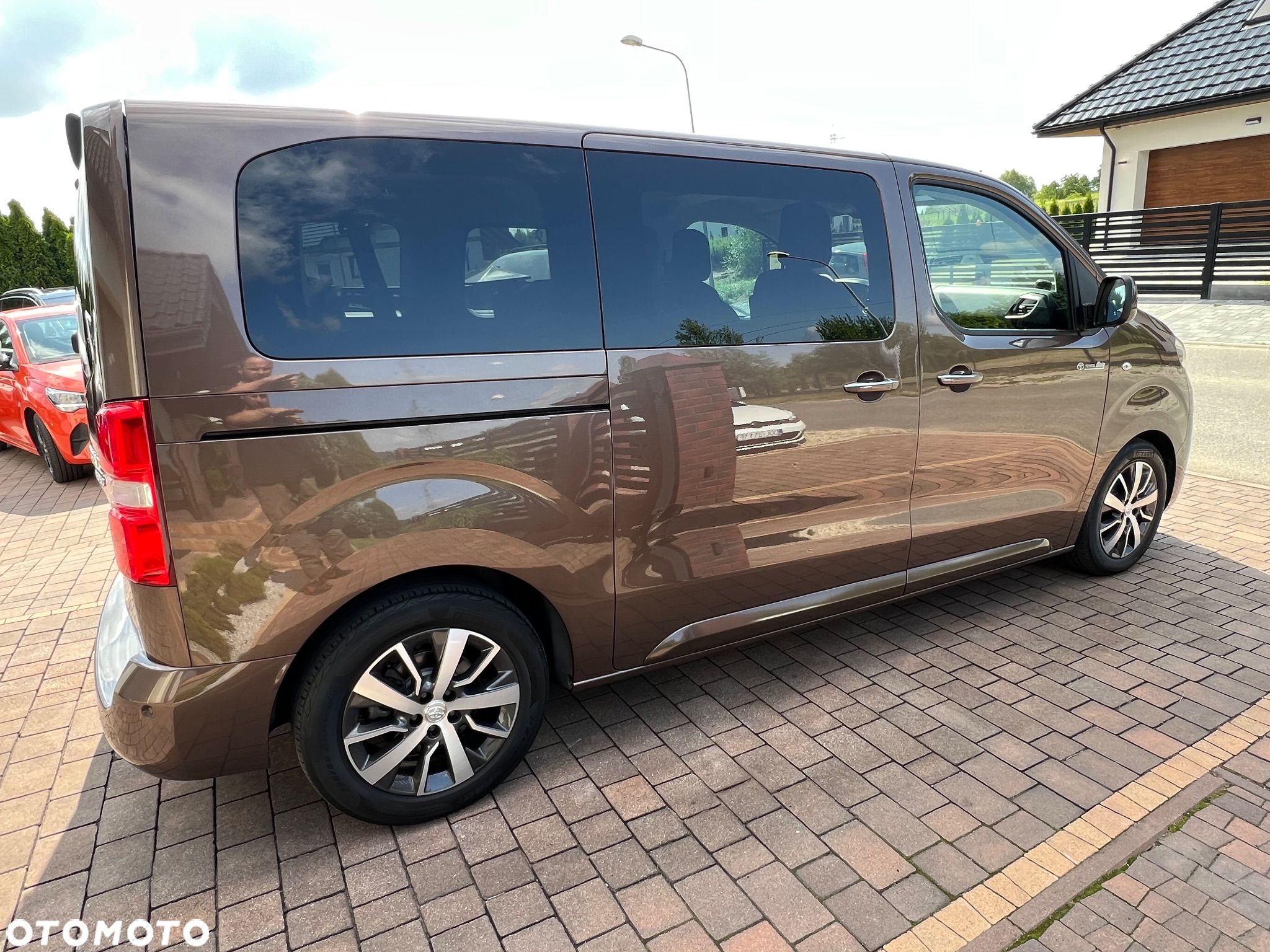 Toyota ProAce 2,0-l-D-4D L1 (8-Si.) Verso Family Comfort - 19